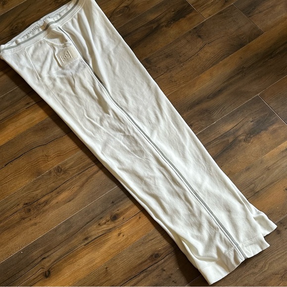CHANEL | Vintage 06C Cruise 2006 White Pants | EU 42 - Picture 14 of 16